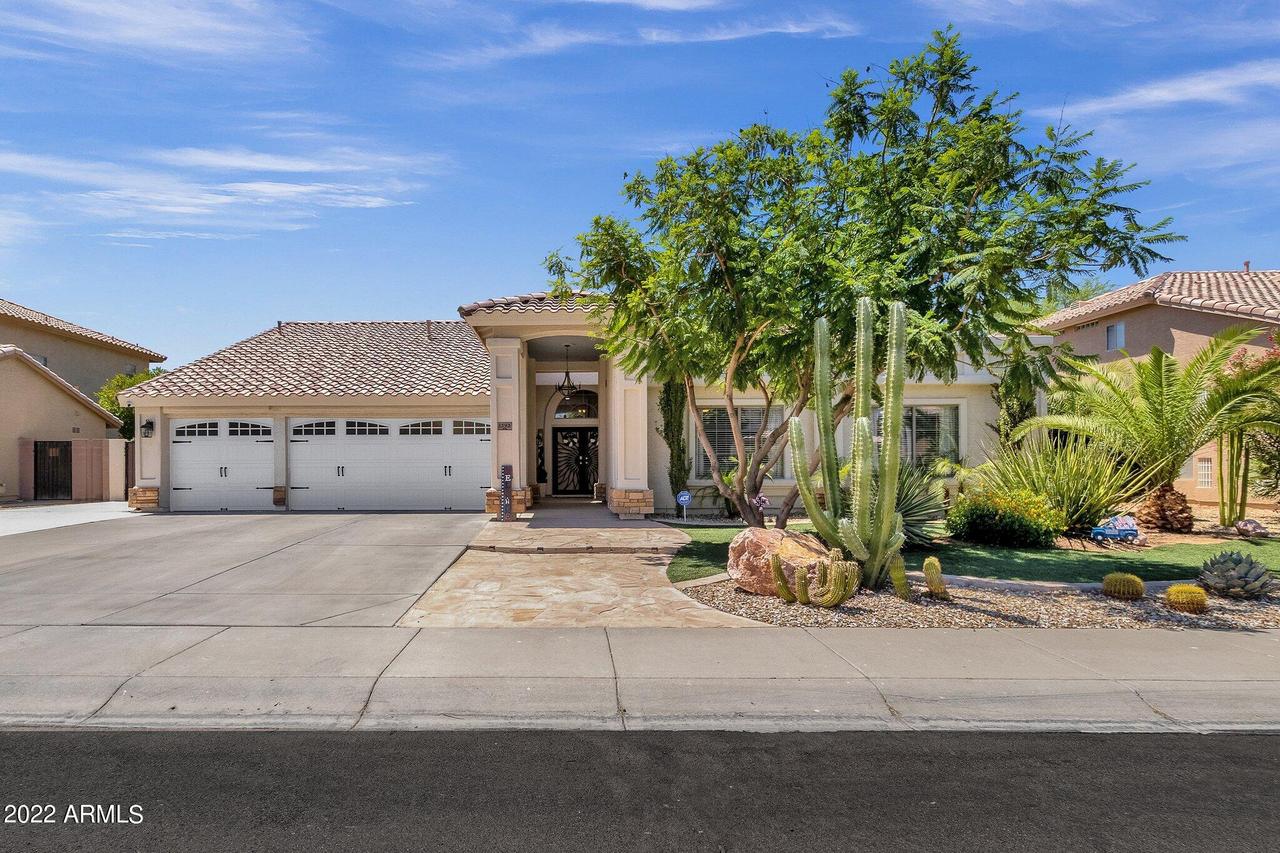 1393 E Mead Dr., Chandler, AZ 85249