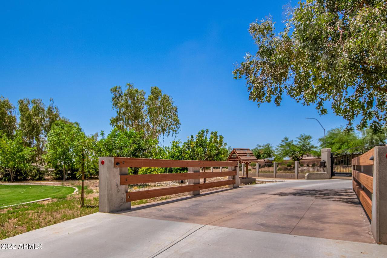 10314 N 178th Ave., Waddell, AZ 85355