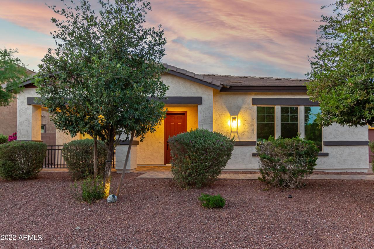 17986 W Montecito Ave., Goodyear, AZ 85395