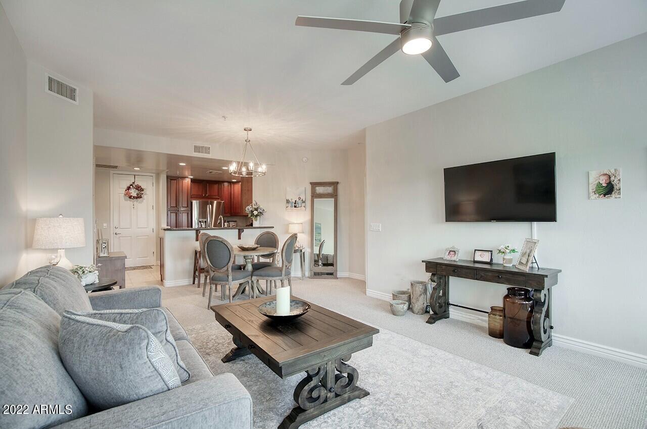 5450 E Deer Valley Dr. #3014, Phoenix, AZ 85054