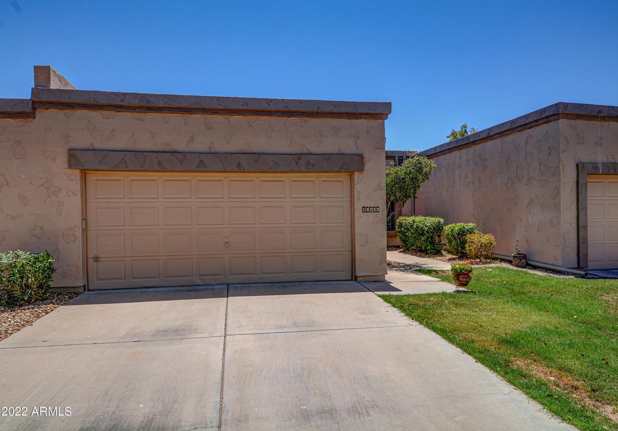 19233 N 93rd Ave., Peoria, AZ 85382