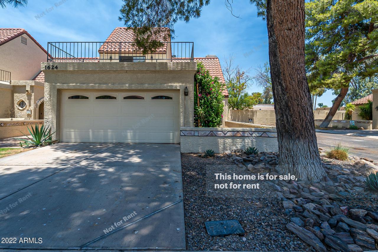 1624 E Redmon Dr., Tempe, AZ 85283