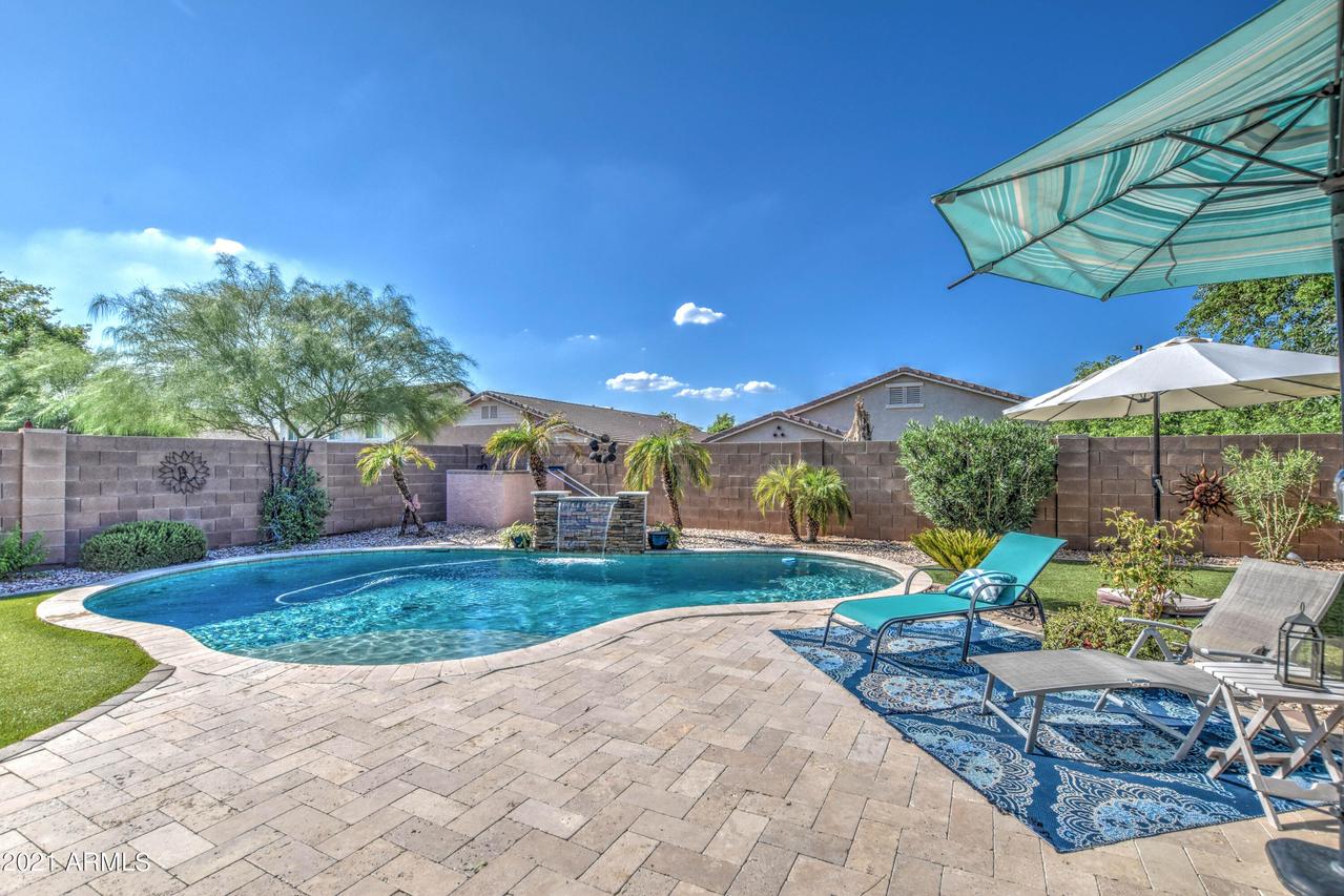 2988 E Santa Fe Ln., Gilbert, AZ 85297