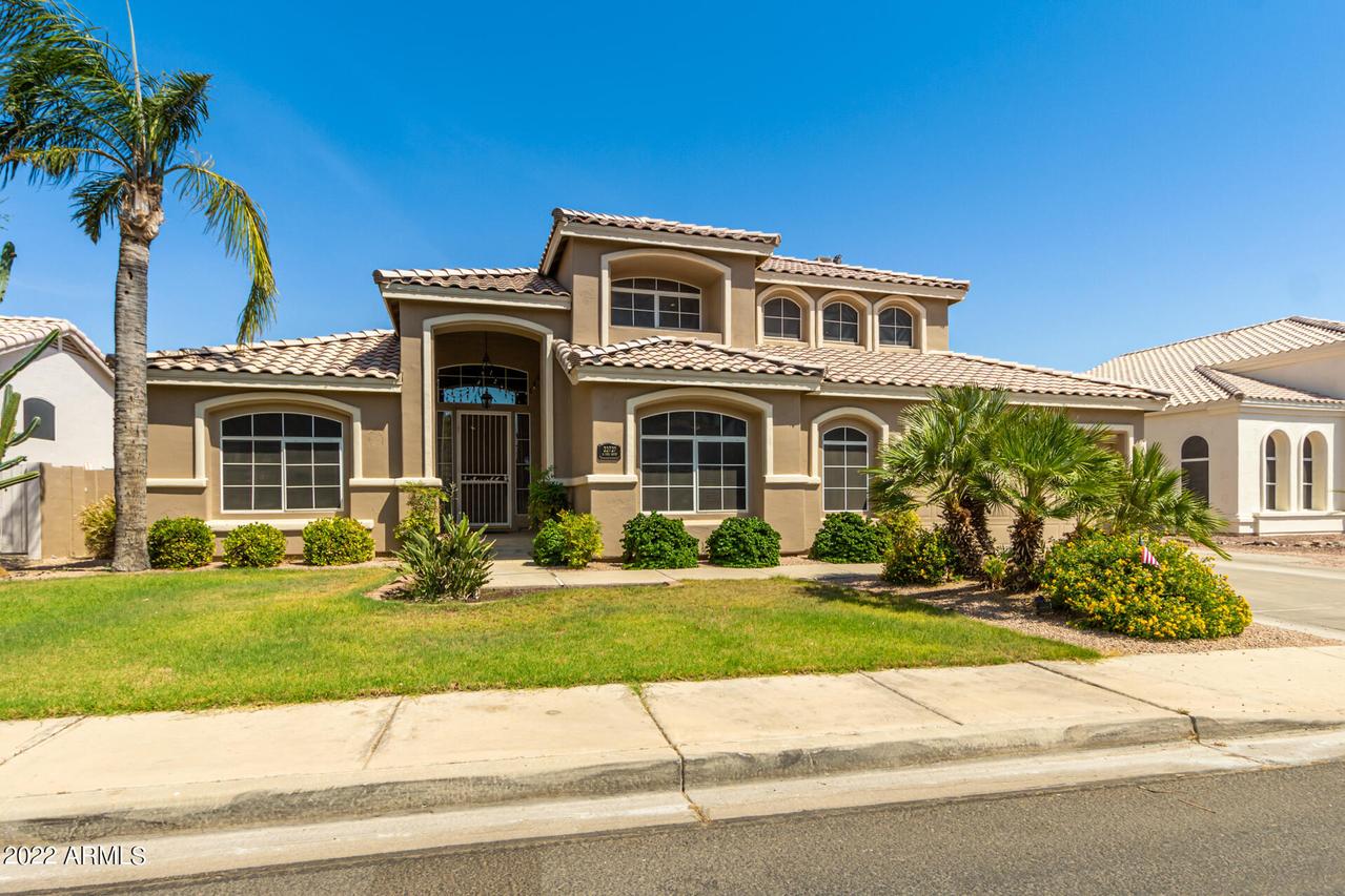 22727 N 73rd Dr., Glendale, AZ 85310