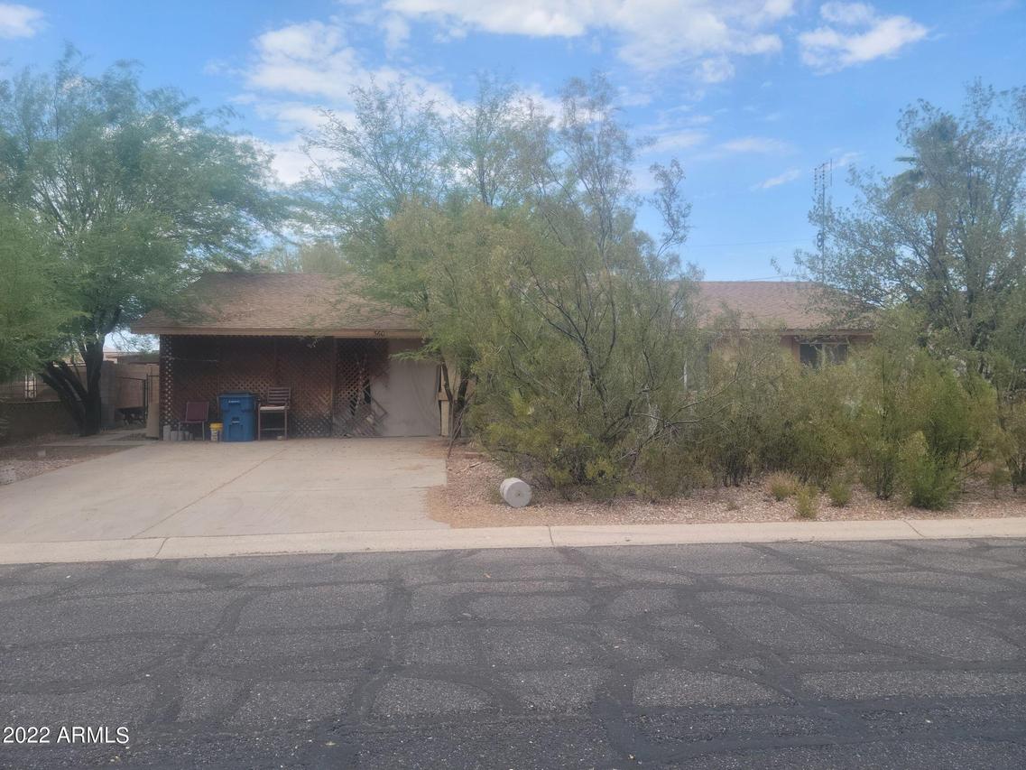 560 W 22nd Ave., Apache Junction, AZ 85220