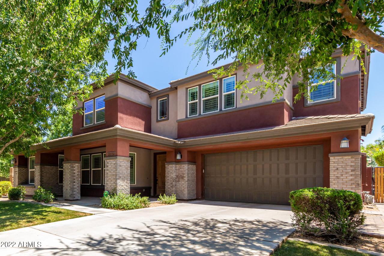 3683 E Comstock Dr., Gilbert, AZ 85296