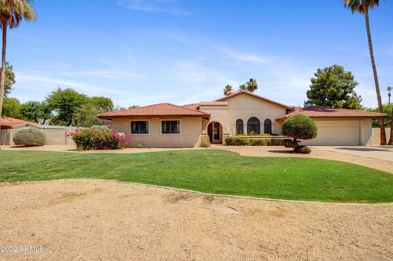 7254 E Royal Palm Rd., Scottsdale, AZ 85258