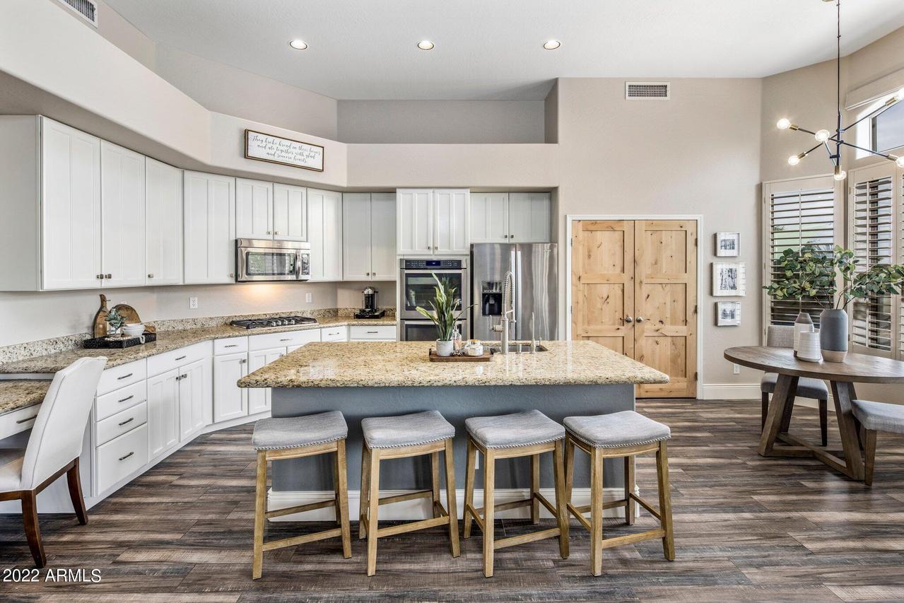 23634 N 77th St., Scottsdale, AZ 85255