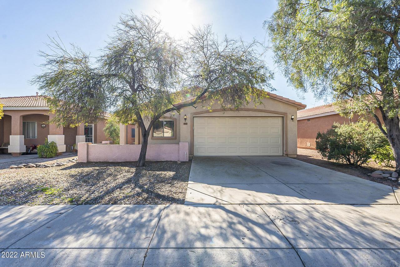 6613 W Superior Ave., Phoenix, AZ 85043