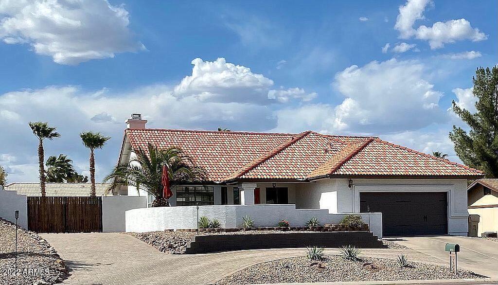 14272 N Fountain Hills Blvd., Fountain Hills, AZ 85268