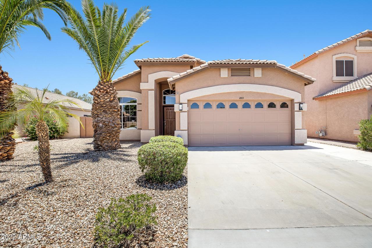 1865 W Musket Way, Chandler, AZ 85286