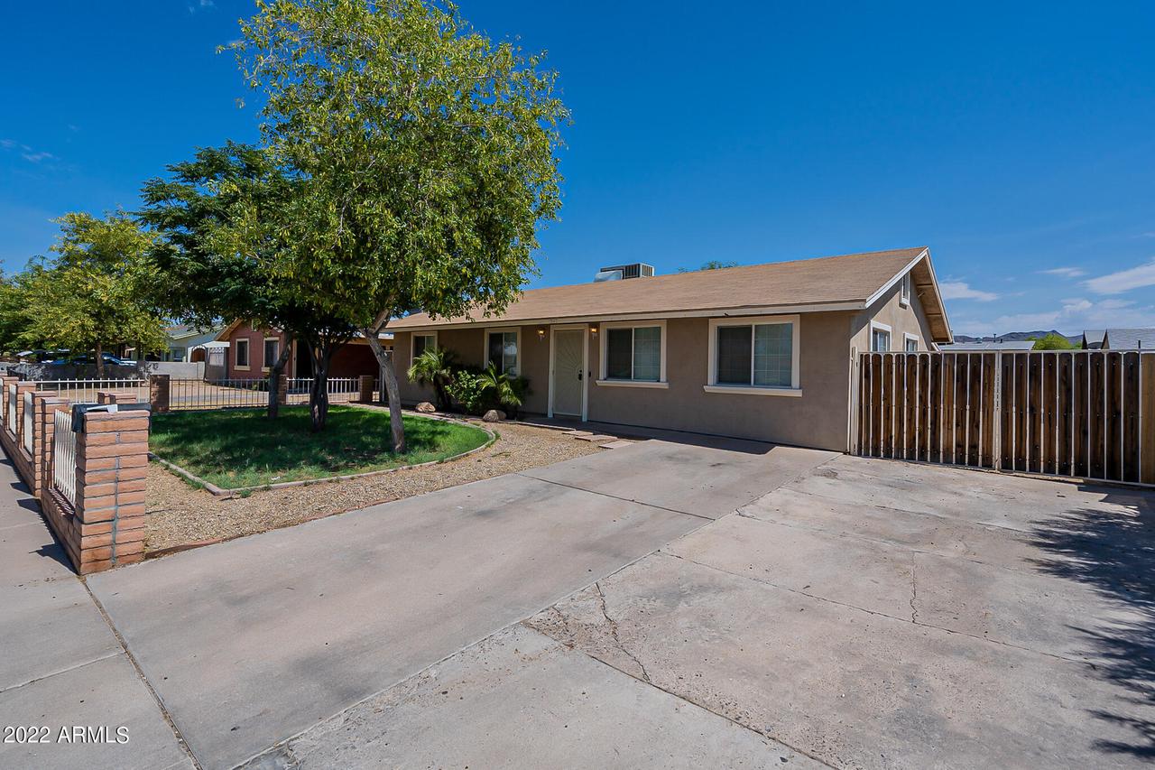 1547 W Carter Rd., Phoenix, AZ 85041