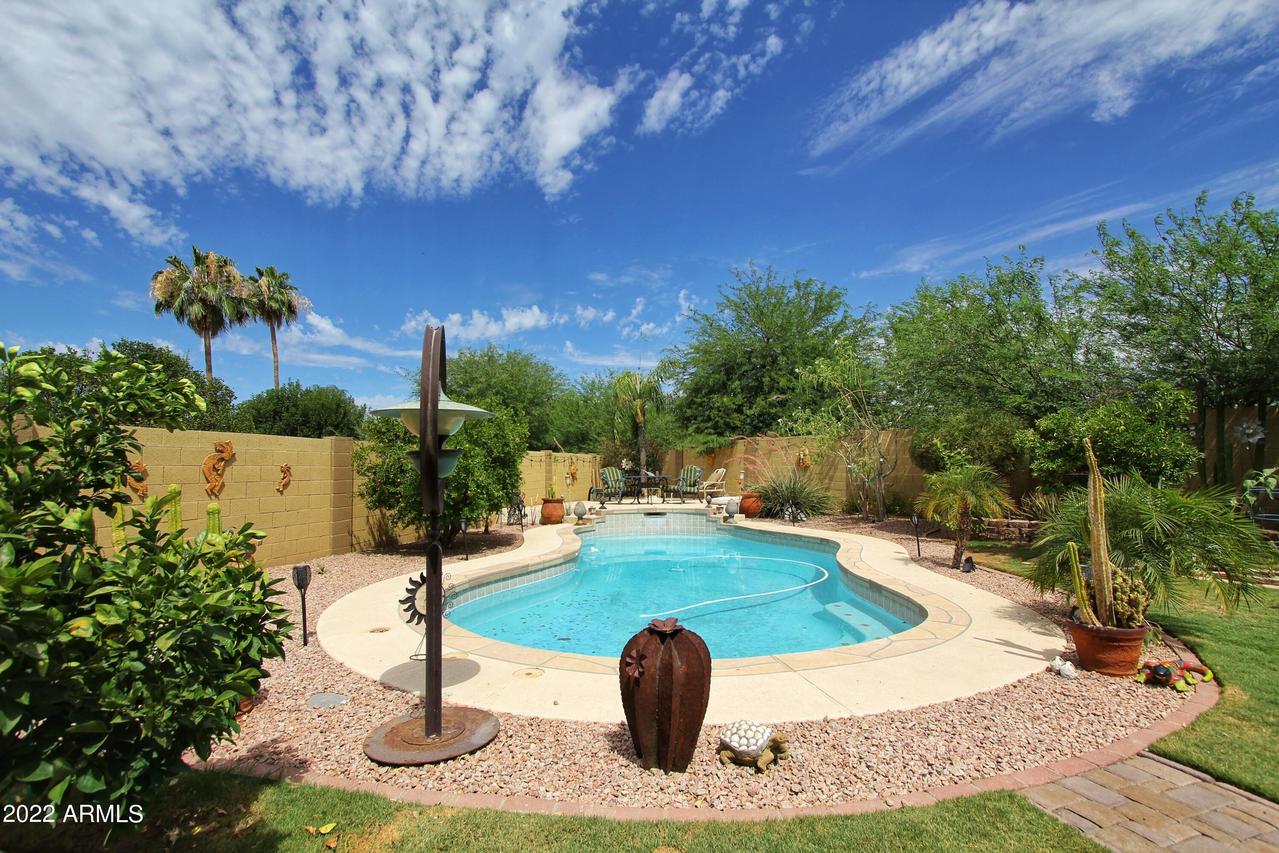 7258 E Kiva Ave., Mesa, AZ 85208