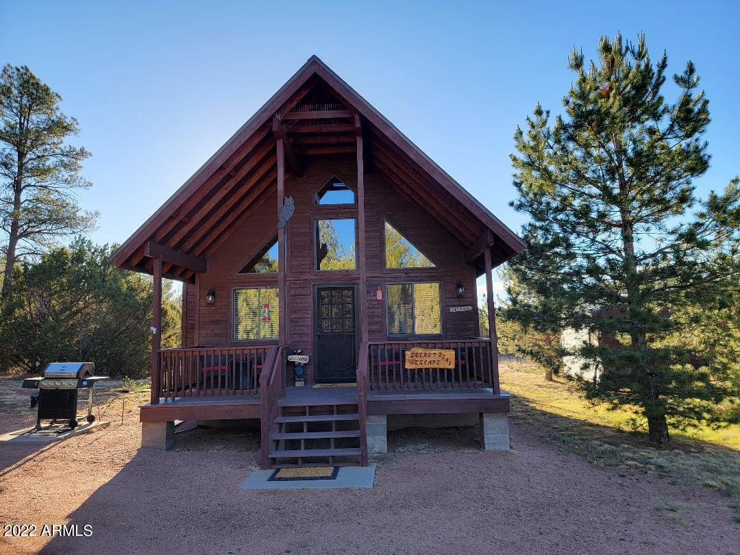 2741 Elk Trail Rd., Overgaard, AZ 85933