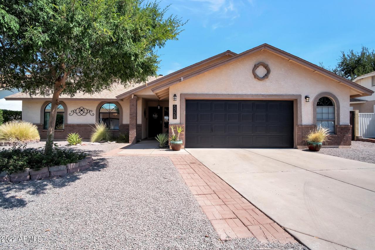 5728 E Enrose St., Mesa, AZ 85205