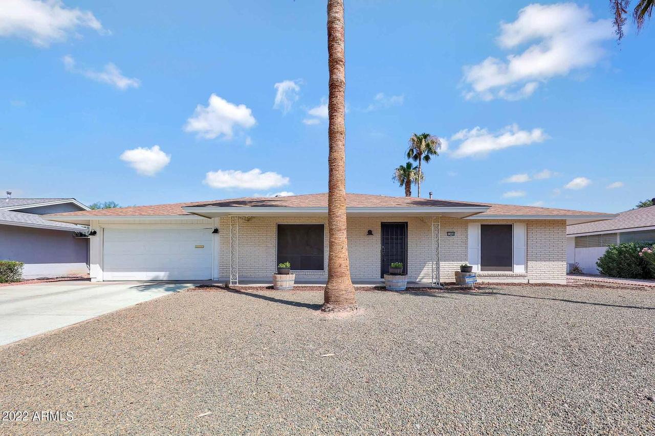 13848 N 103rd Ave., Sun City, AZ 85351