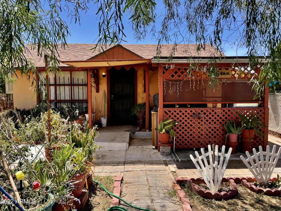 326 N 39th Dr., Phoenix, AZ 85009