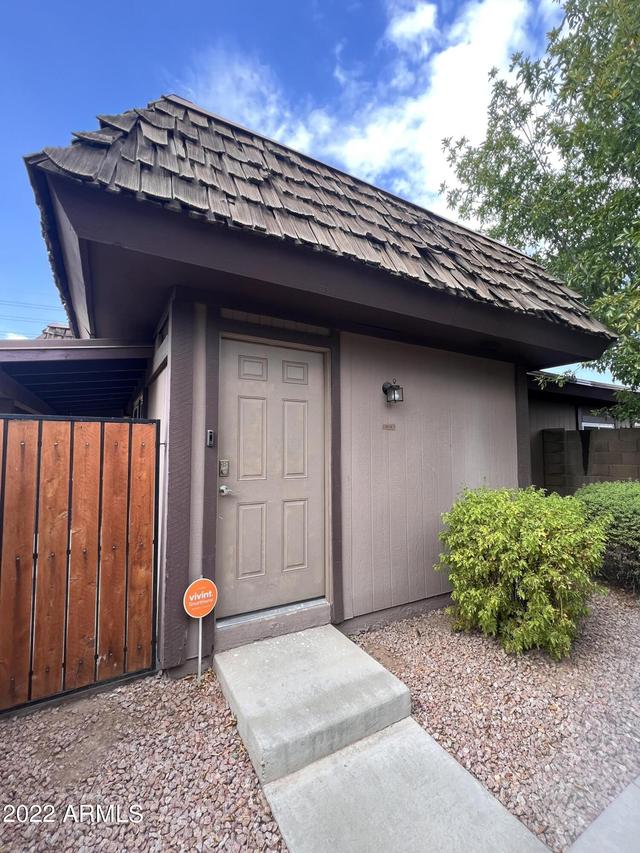 813 S Casitas Dr. #A, Tempe, AZ 85281