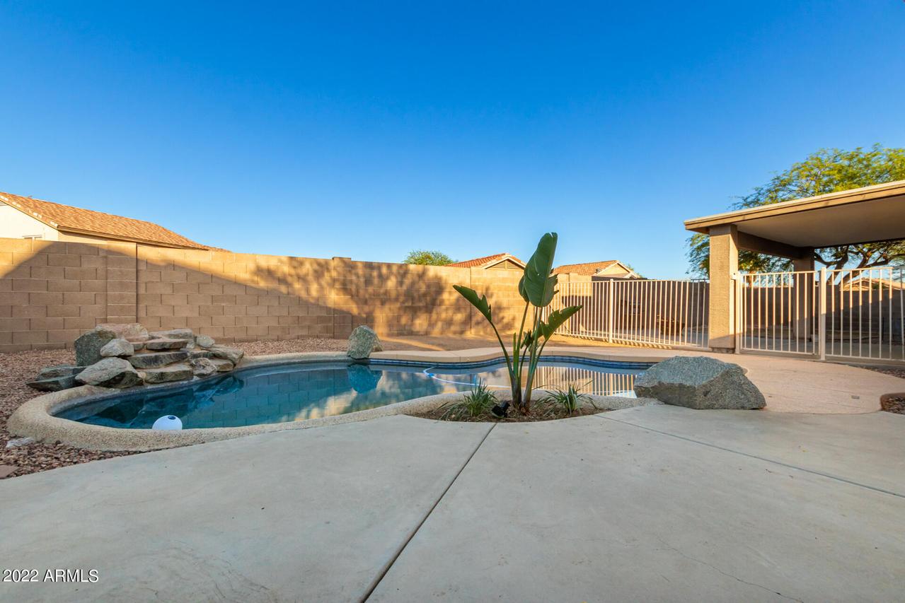 63 N 219th Ln., Buckeye, AZ 85326