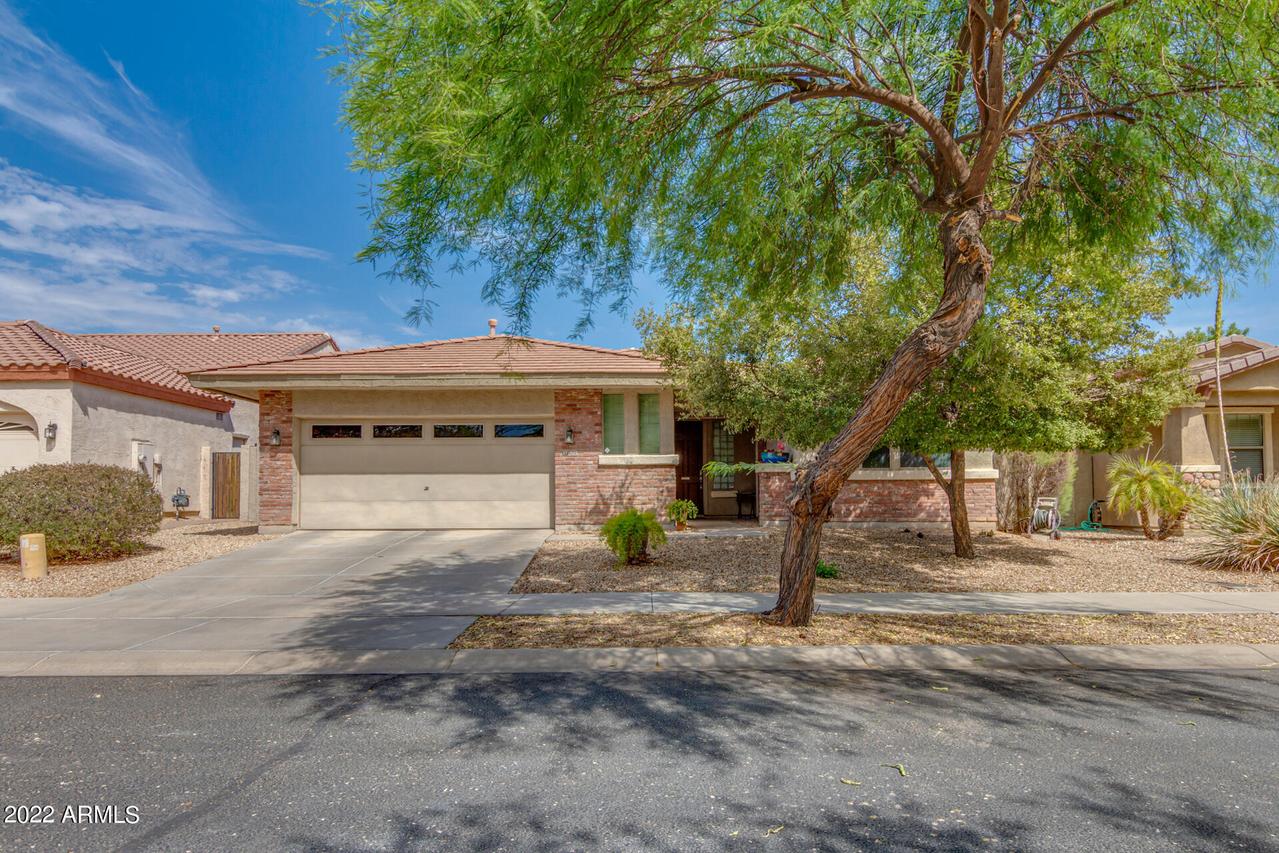 11109 N 161st Ave., Surprise, AZ 85379