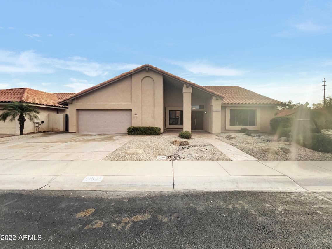 1525 W Saint Thomas Dr., Gilbert, AZ 85233