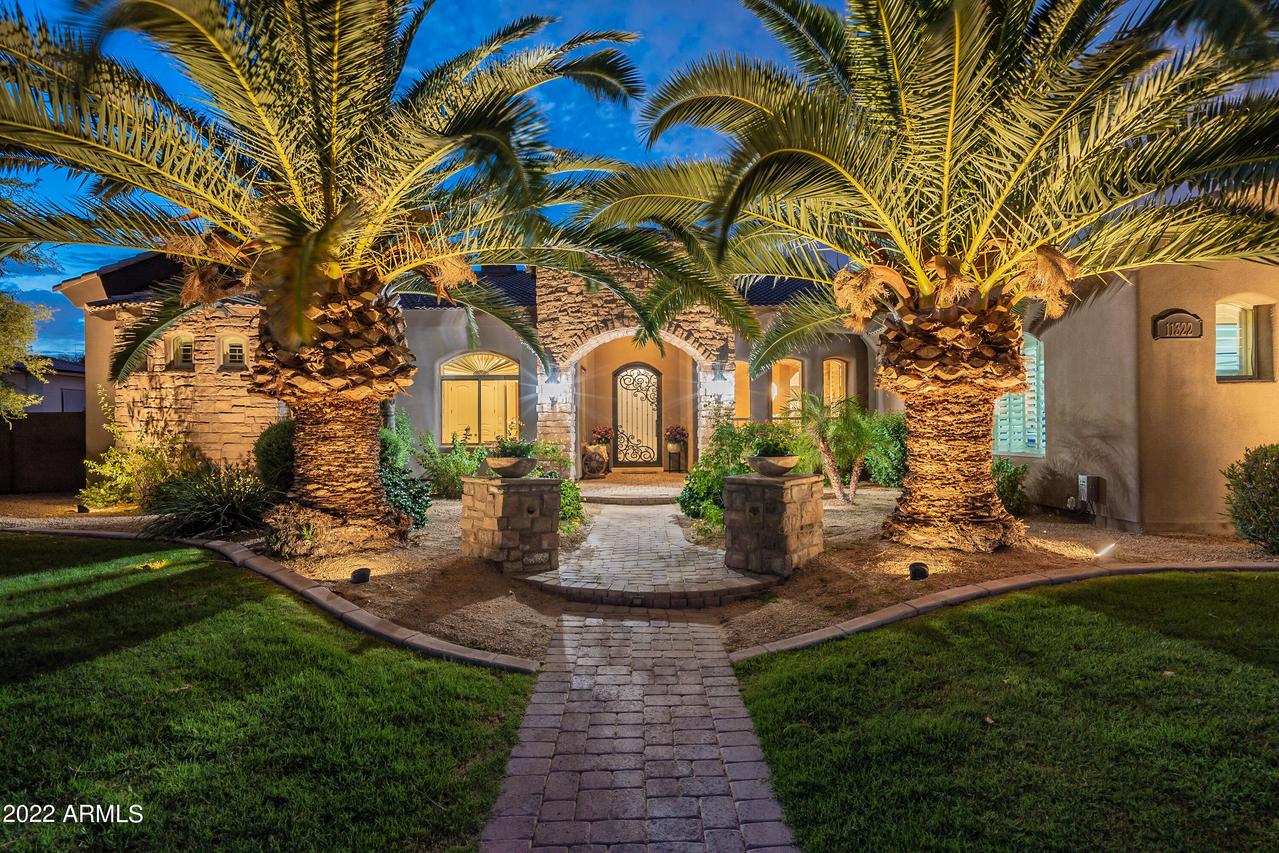 11322 E Flintlock Dr., Chandler, AZ 85249