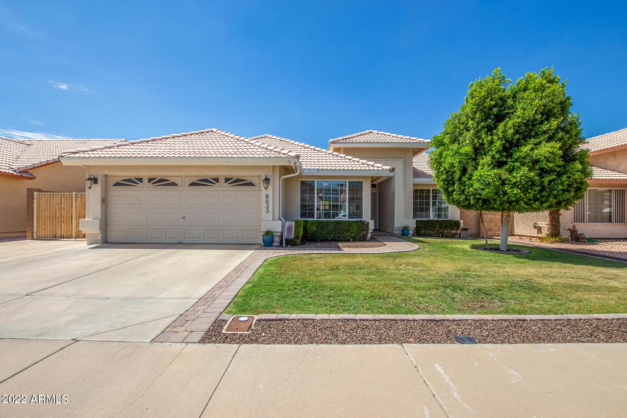 8633 W Pershing Ave., Peoria, AZ 85381