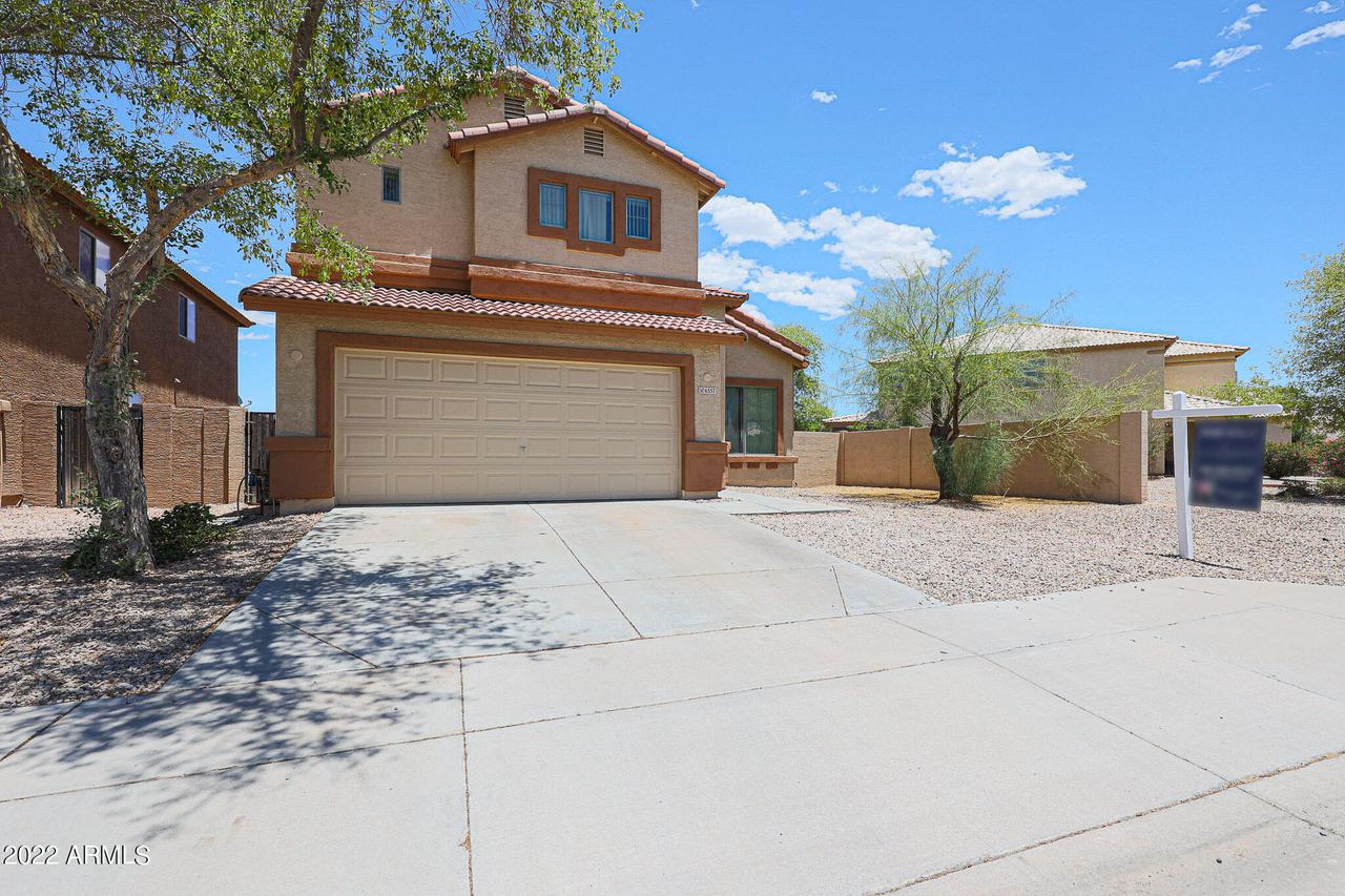 6557 S 44th Ave., Laveen, AZ 85339