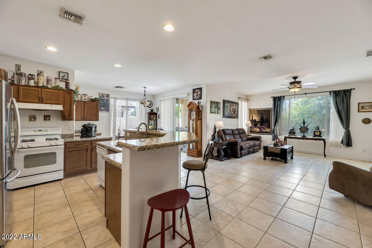 14110 W Windrose Dr., Surprise, AZ 85379