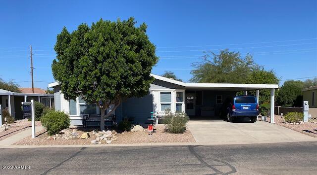 1046 E Eagle Dr., San Tan Valley, AZ 85140