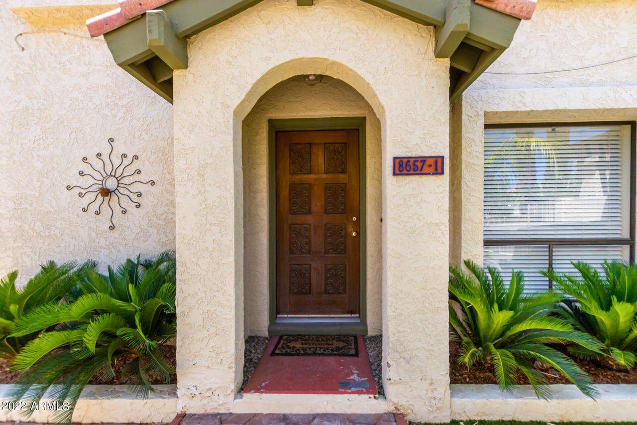 8657 S 51st St. #1, Phoenix, AZ 85044