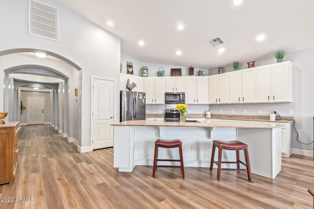 17148 W Cottonwood St., Surprise, AZ 85388