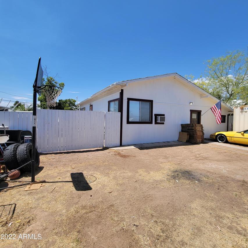 2641 E Aire Libre Ave., Phoenix, AZ 85032