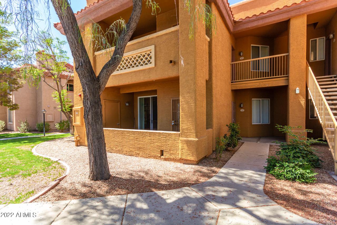 2929 W Yorkshire Dr. #1090, Phoenix, AZ 85027