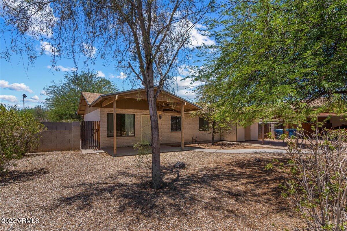 3906 S Wilson St., Tempe, AZ 85282