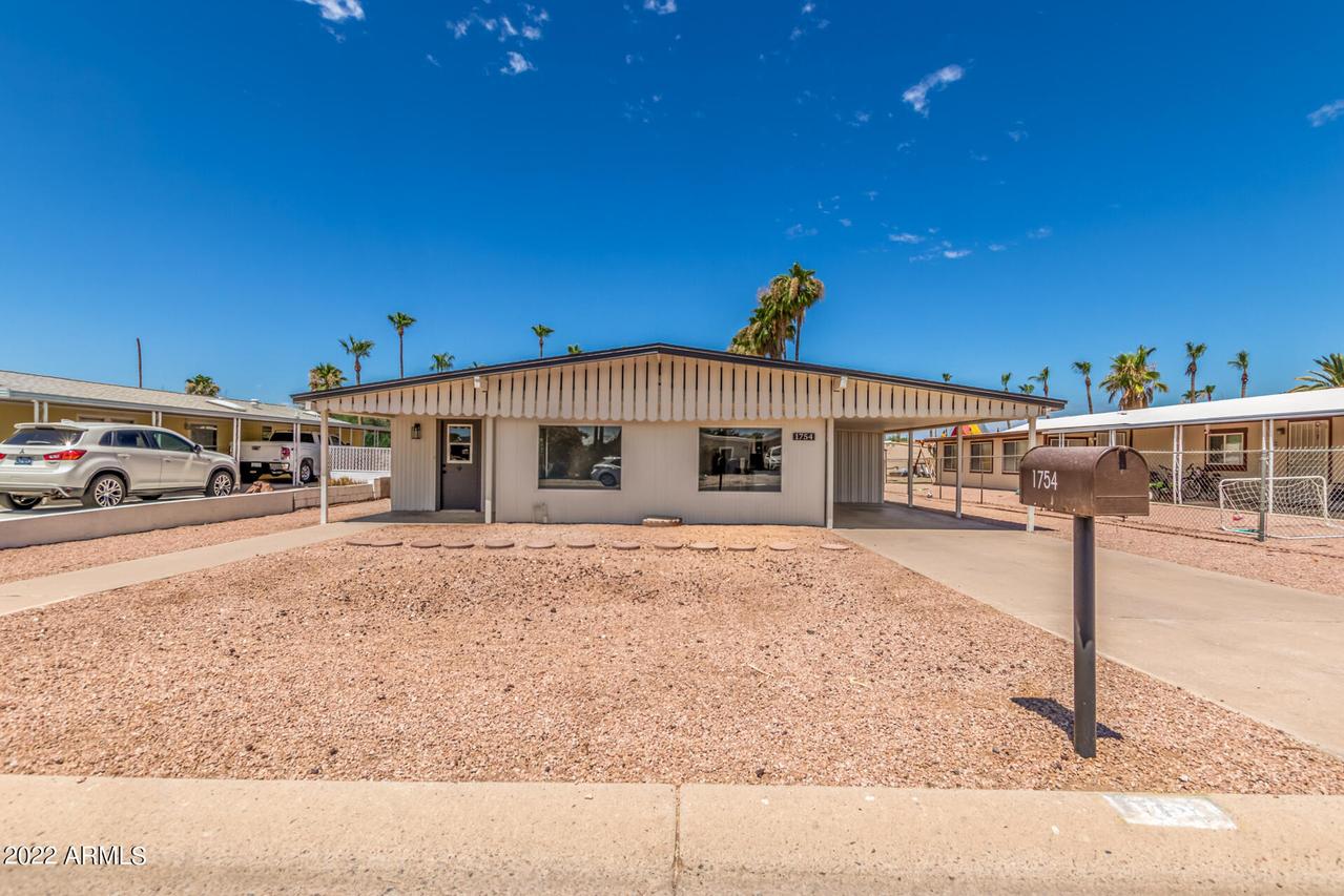 1754 S 77th St., Mesa, AZ 85208