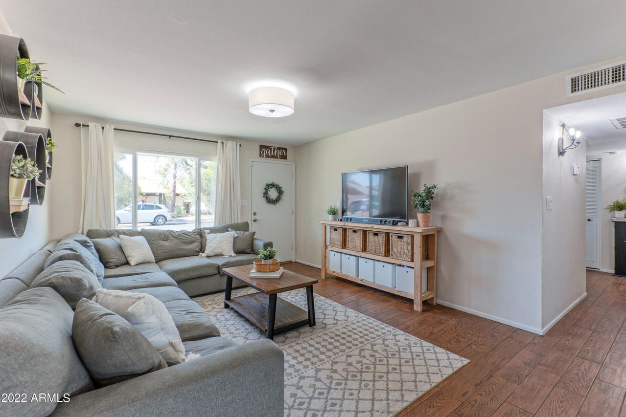 2037 W Plata Ave., Mesa, AZ 85202