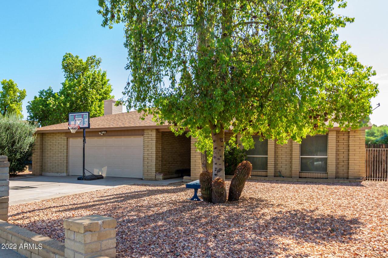 10841 N 39th Dr., Phoenix, AZ 85029