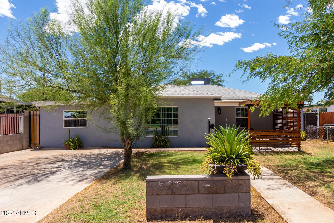 1911 E Monte Vista Rd., Phoenix, AZ 85006