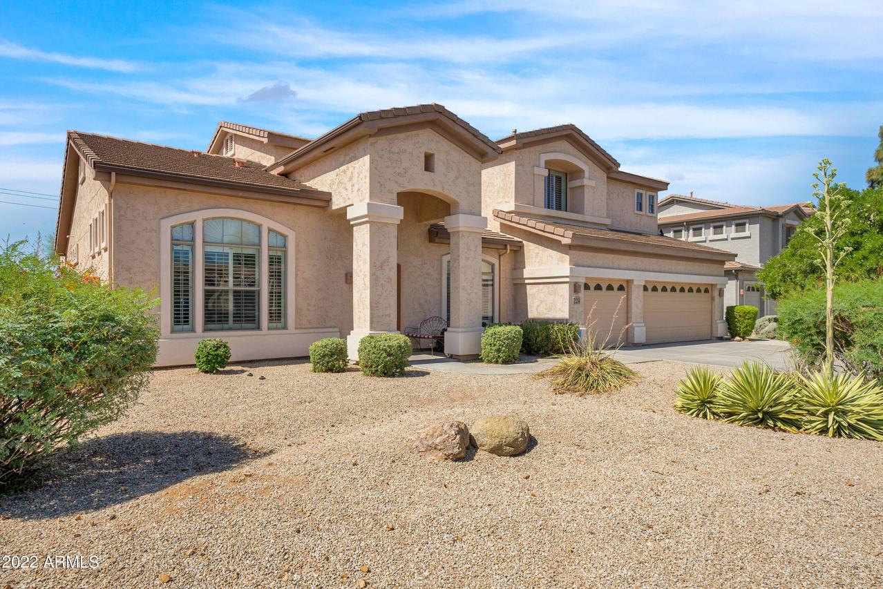 229 E Frances Ln., Gilbert, AZ 85295