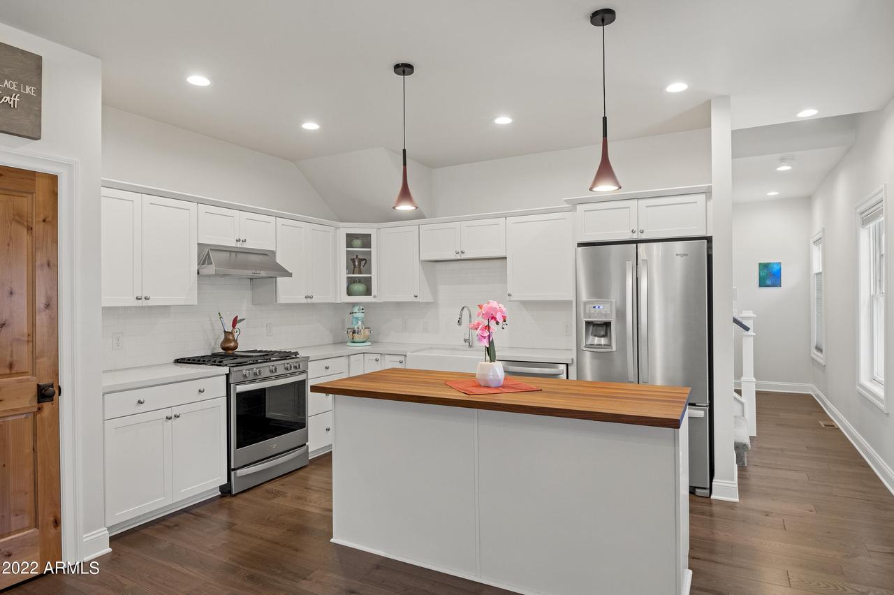 617 N San Francisco St., Flagstaff, AZ 86001