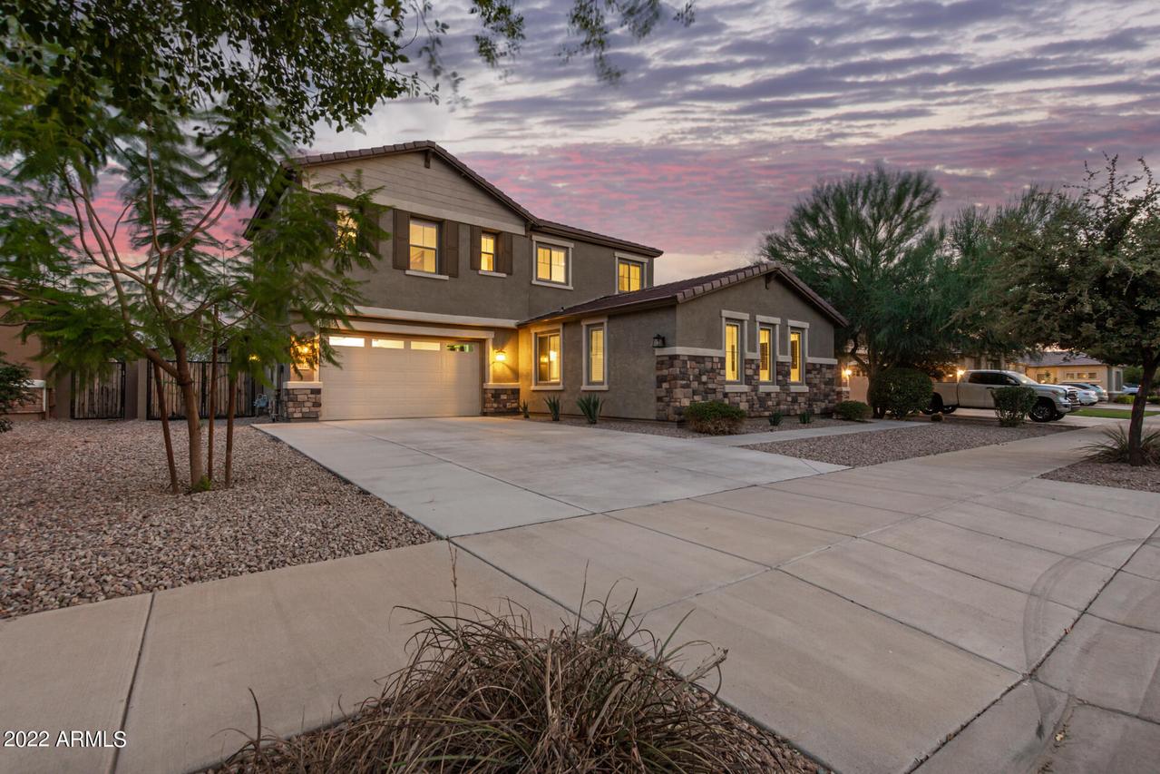 19141 E Reins Rd., Queen Creek, AZ 85142