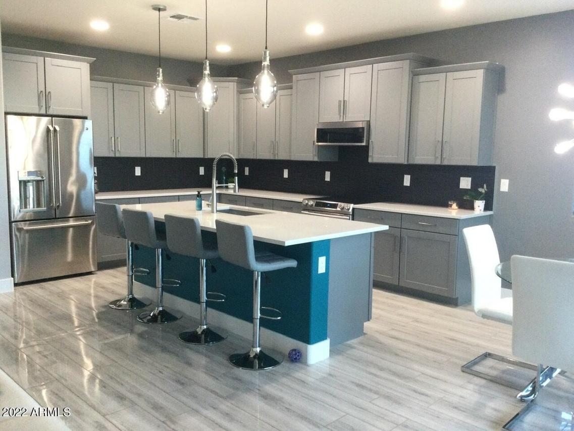 18381 W Robin Ln., Surprise, AZ 85387