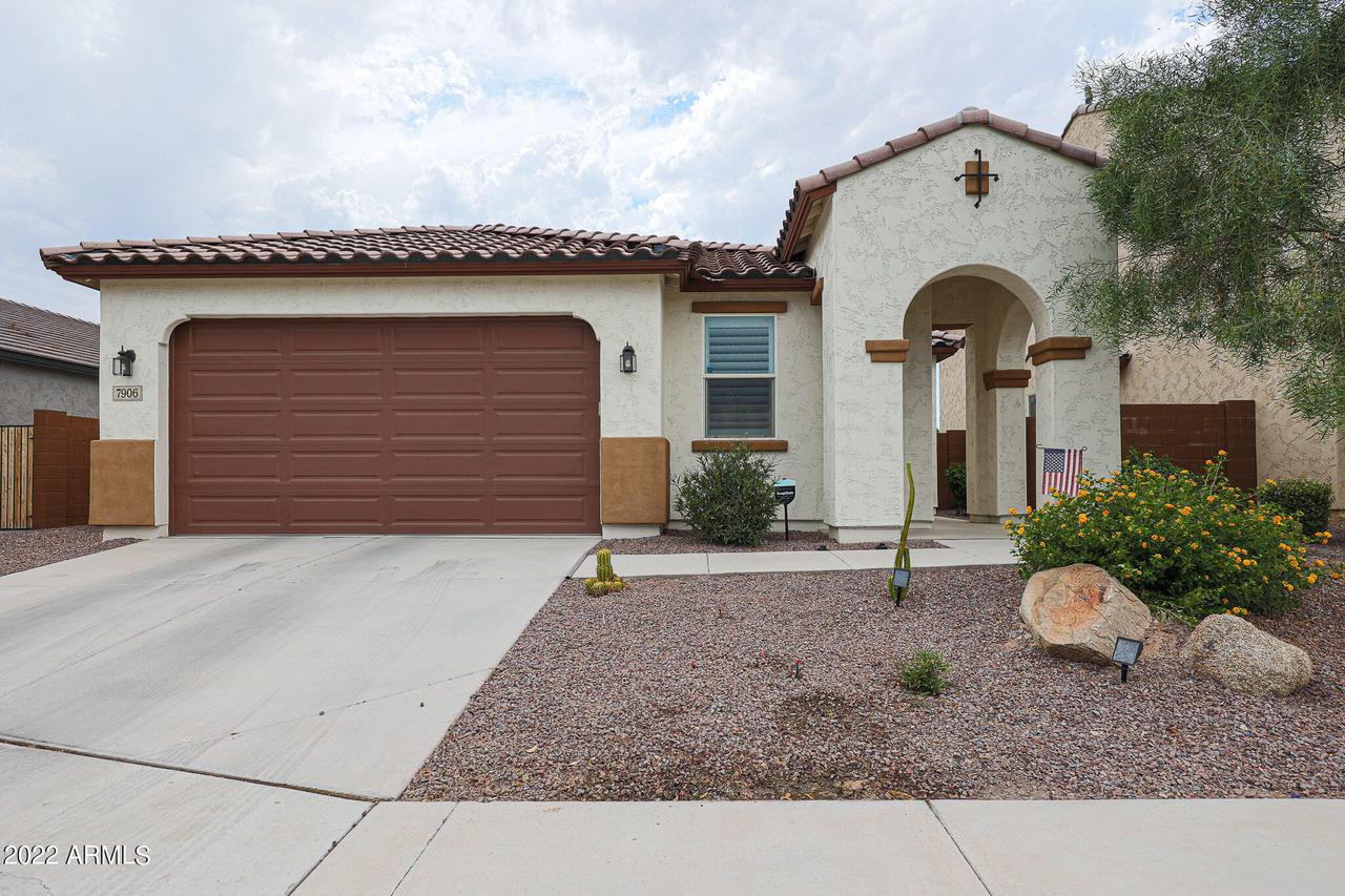 7906 S 33rd Ln., Laveen, AZ 85339