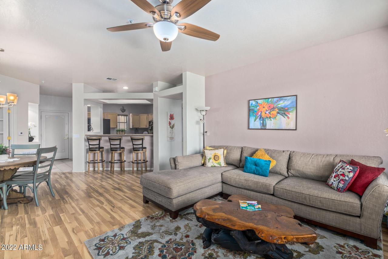 11500 E Cochise Dr. #1072, Scottsdale, AZ 85259