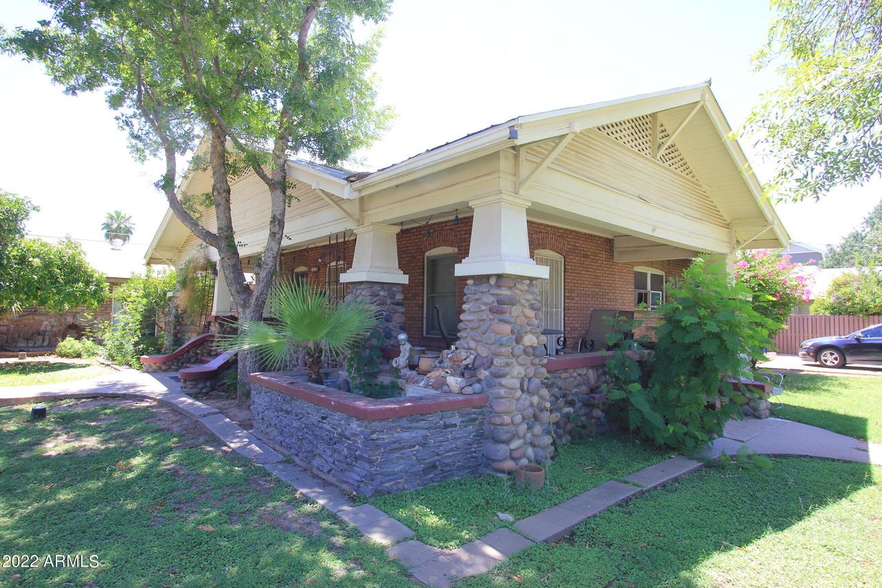 141 W 9th St., Tempe, AZ 85281