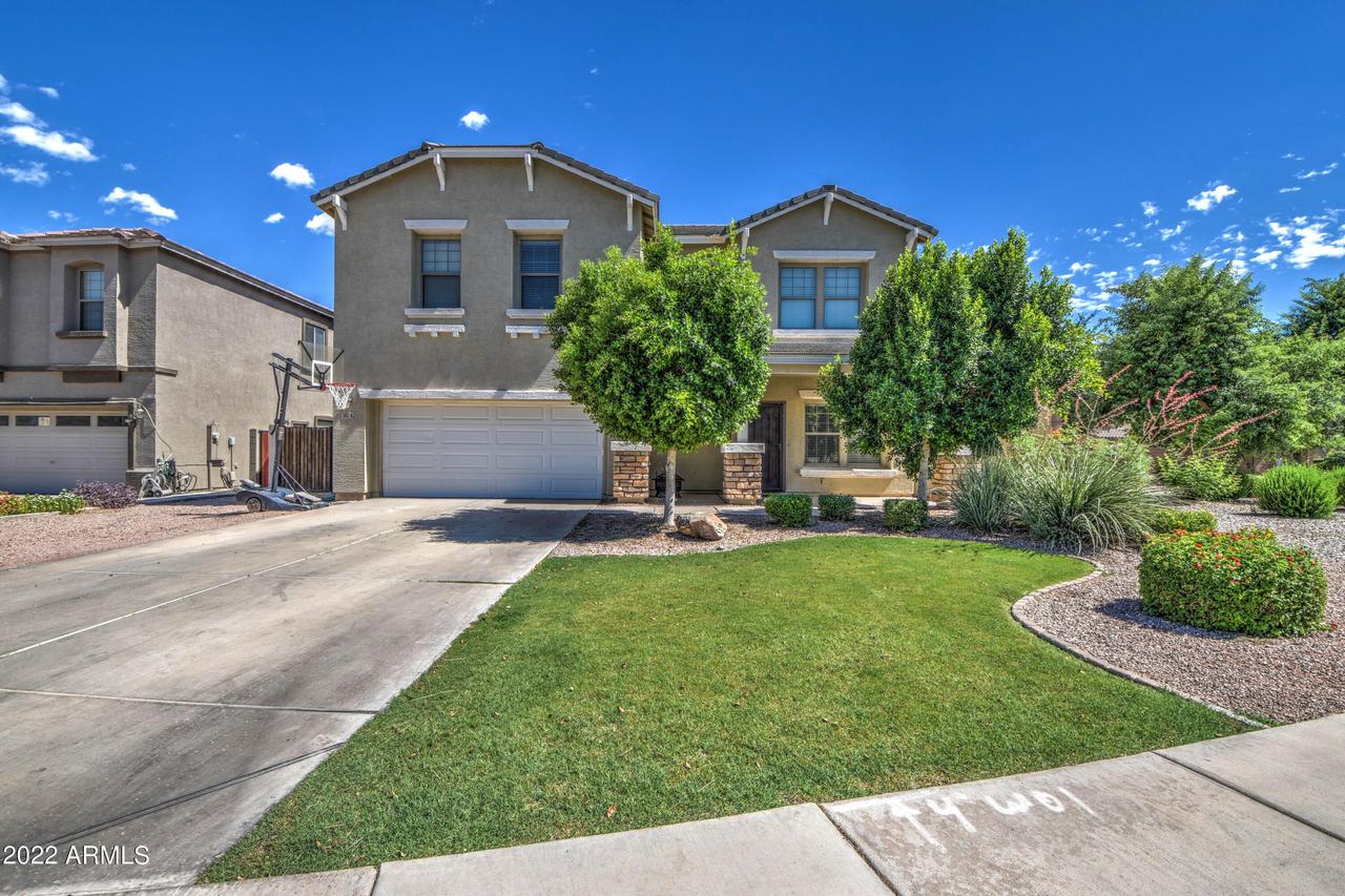 38242 N Armadillo Dr., San Tan Valley, AZ 85140