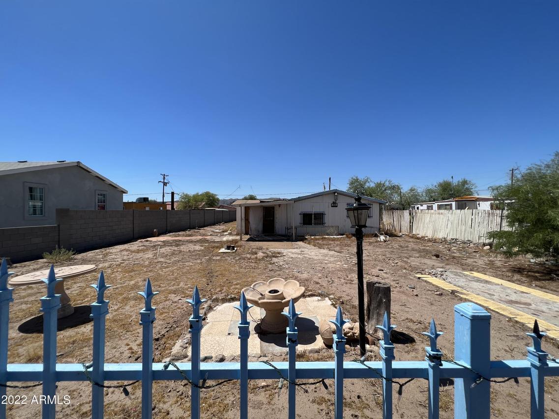 1915 E Illini St., Phoenix, AZ 85040
