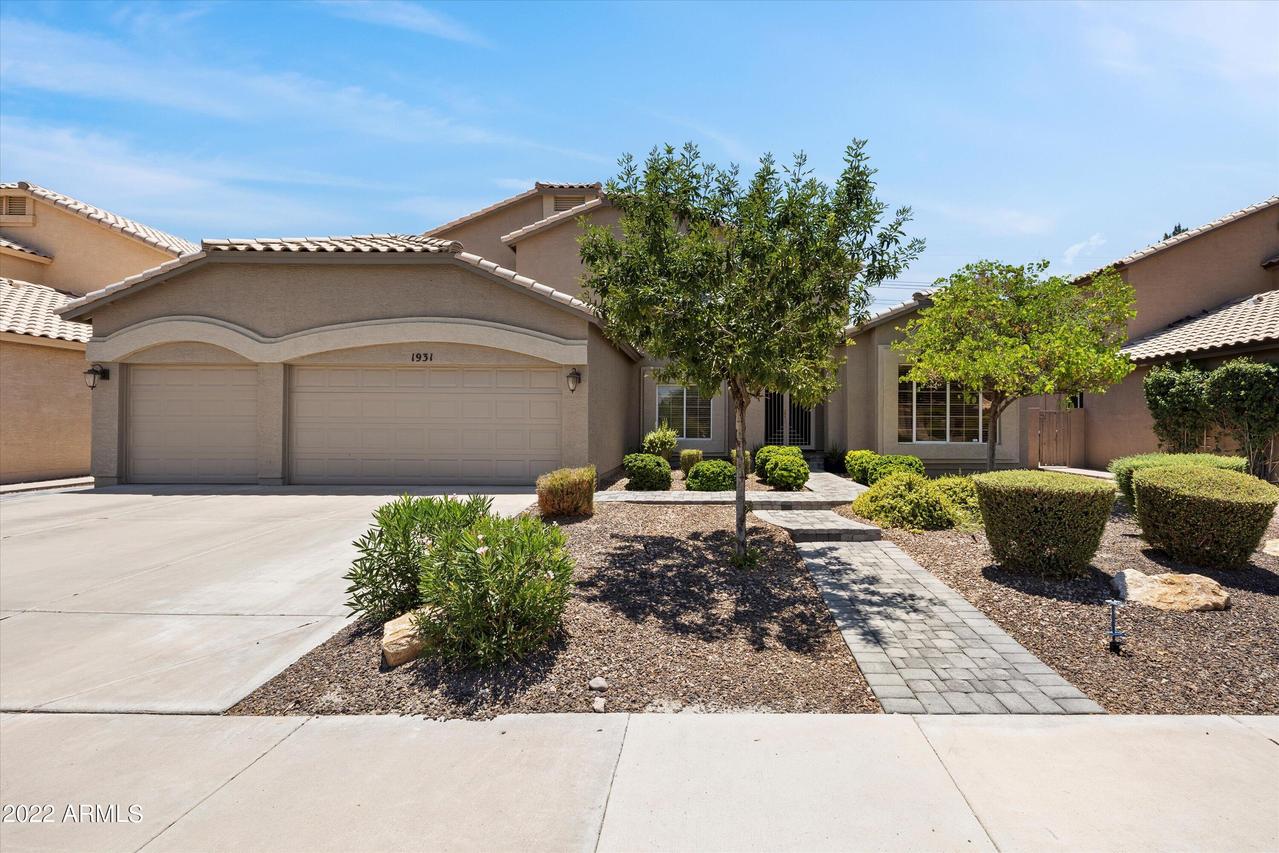 1931 E Brentrup Dr., Tempe, AZ 85283