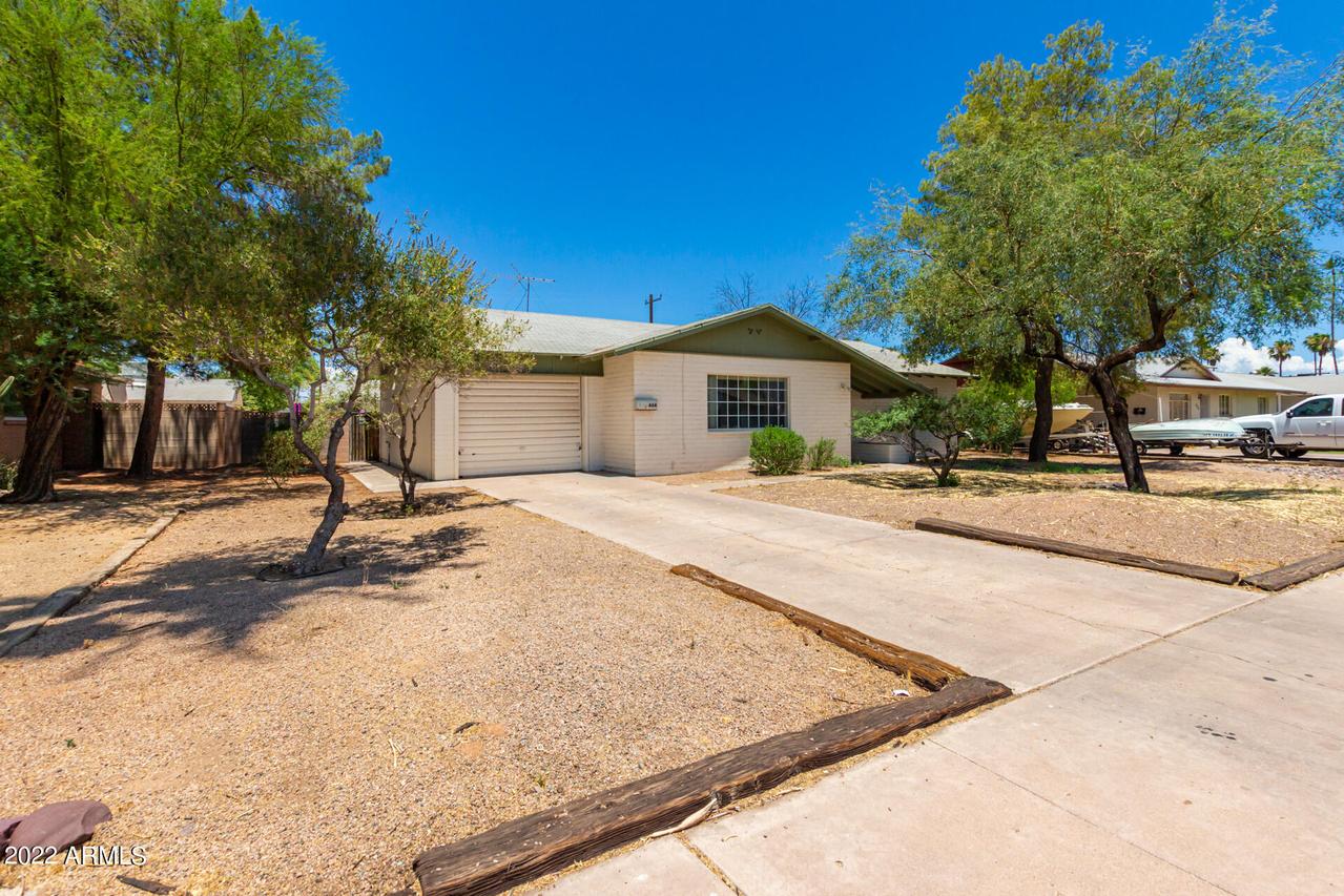 684 W Dublin St., Chandler, AZ 85225